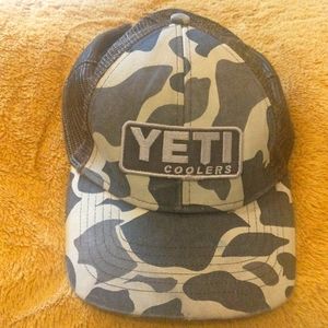 Yeti hat camo